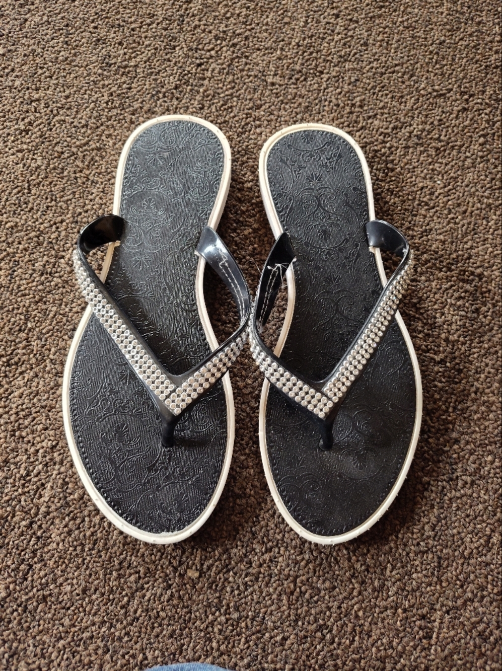 Women’s Black Rhinestone Flip Flop Sandals